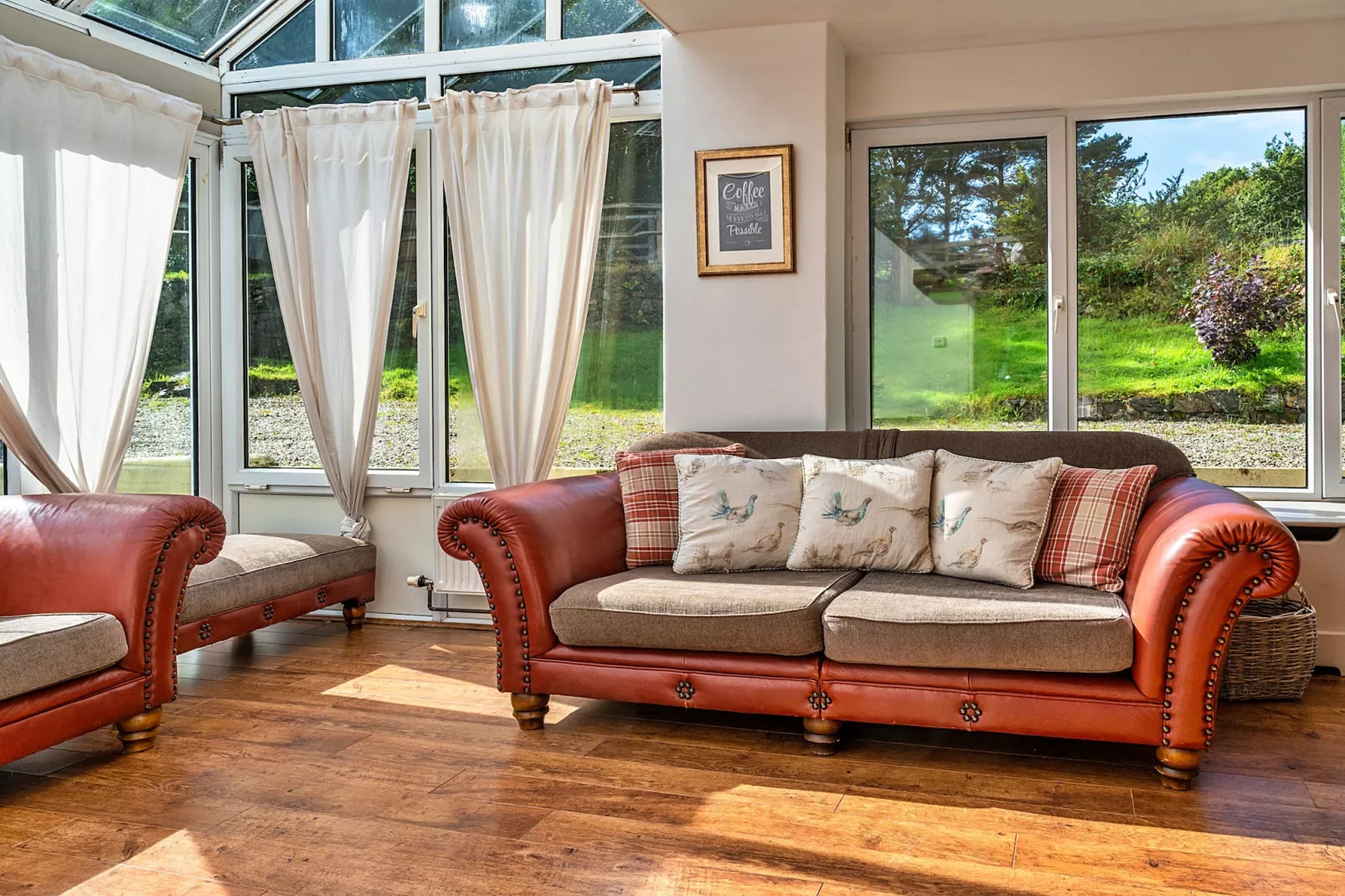 Heath Hills-Living room