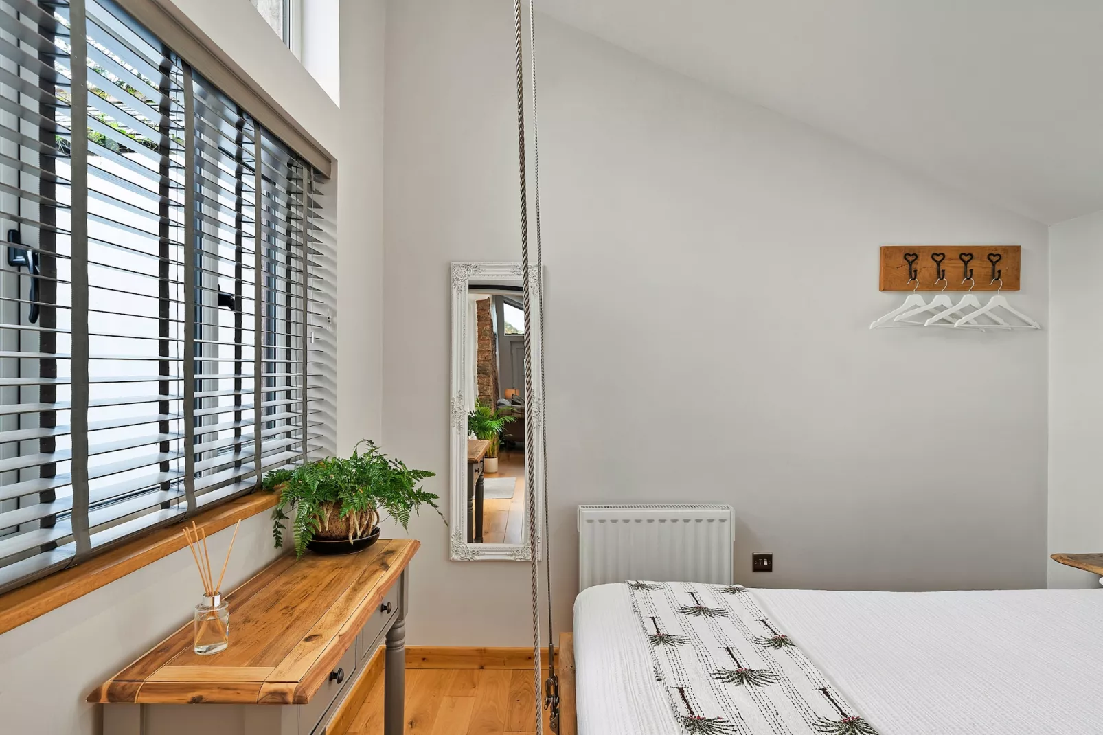 Hillfarrow Hideaway-Bedroom