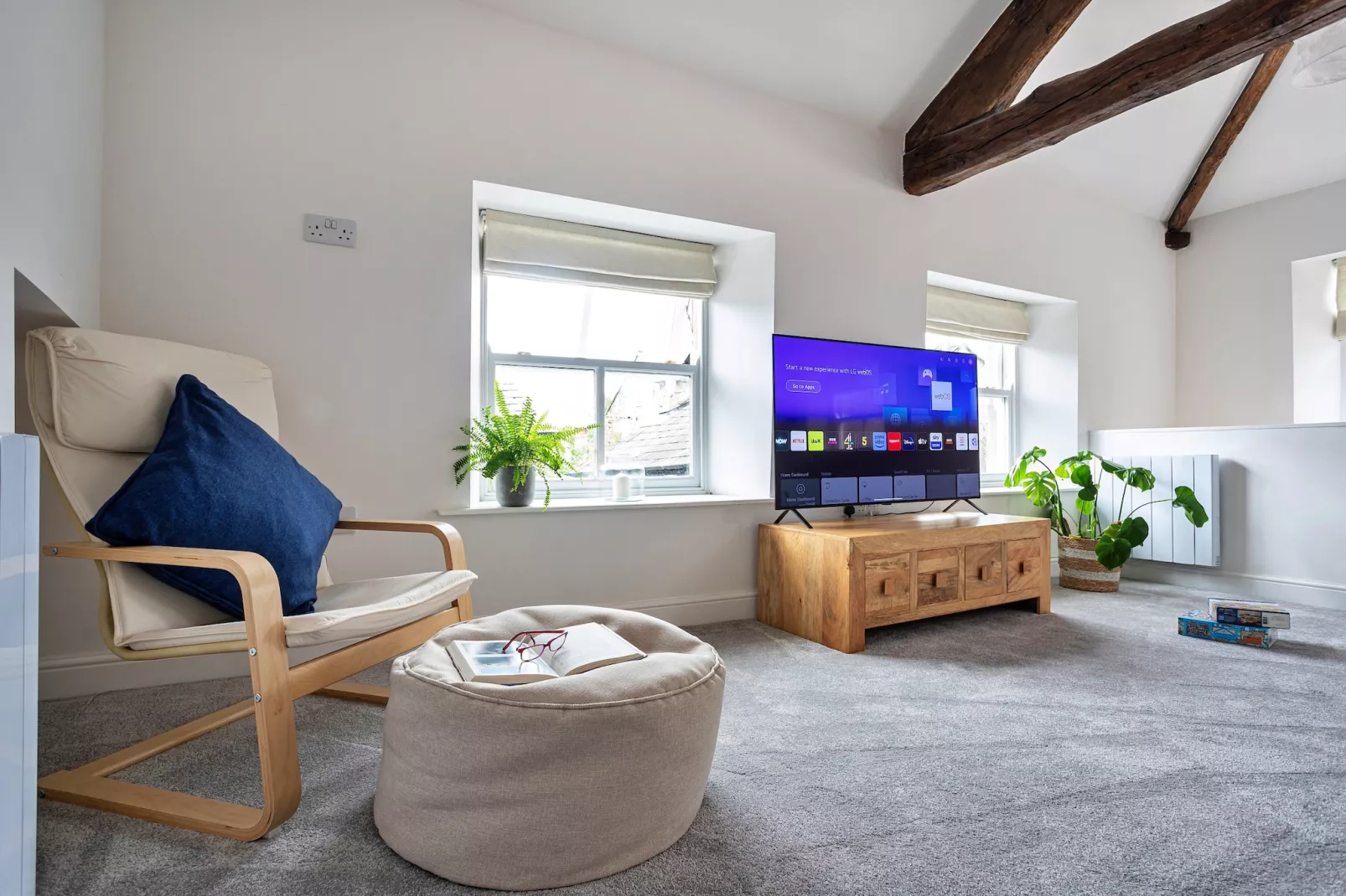 Courtyard Cottage-Living room