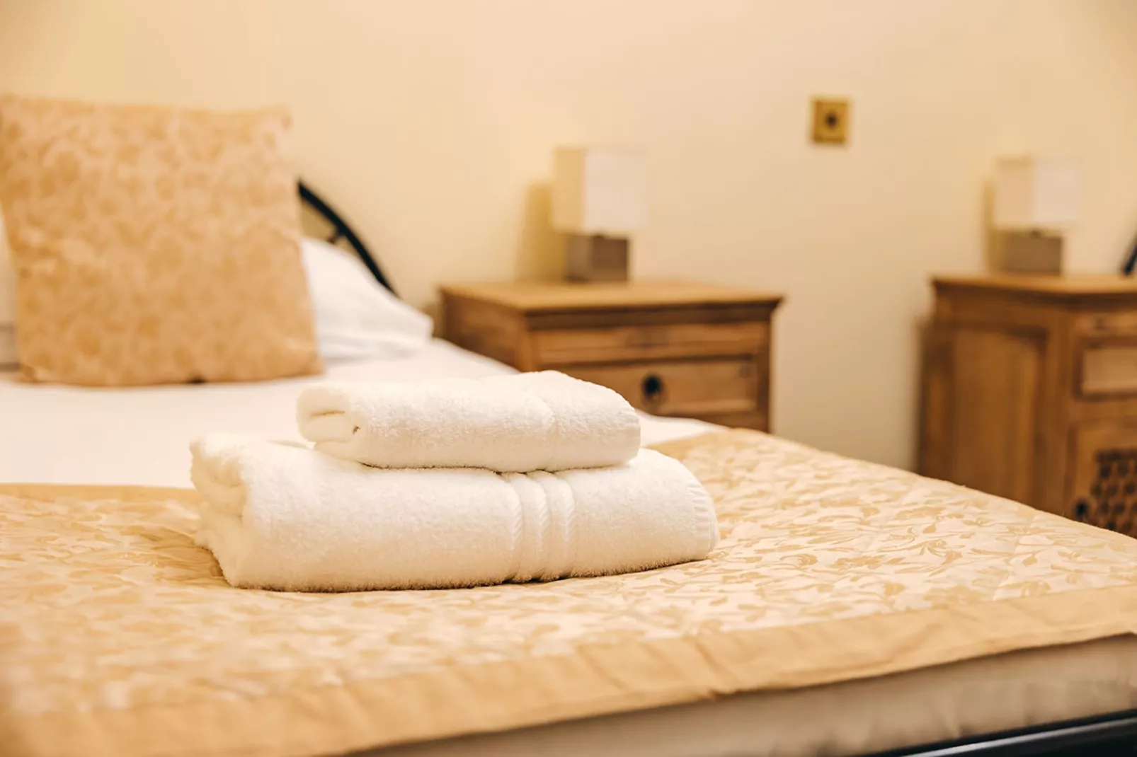 Netley Hall - Rosemary-Bedroom