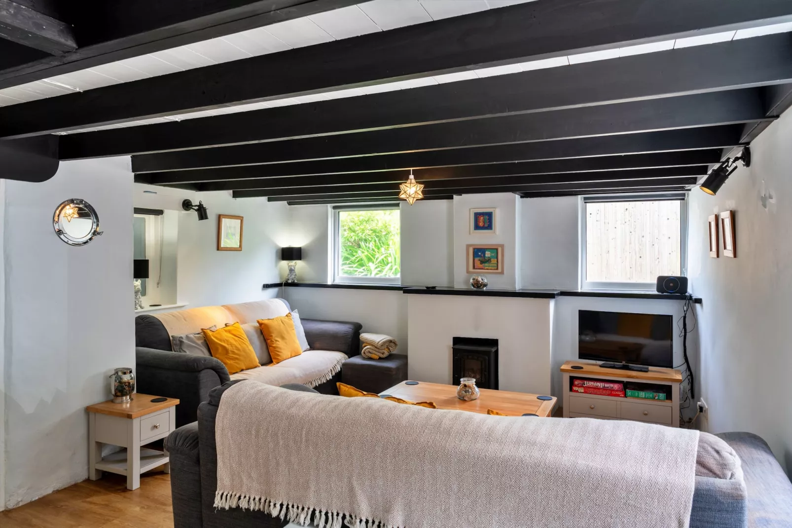 Porth Cottage-Living room