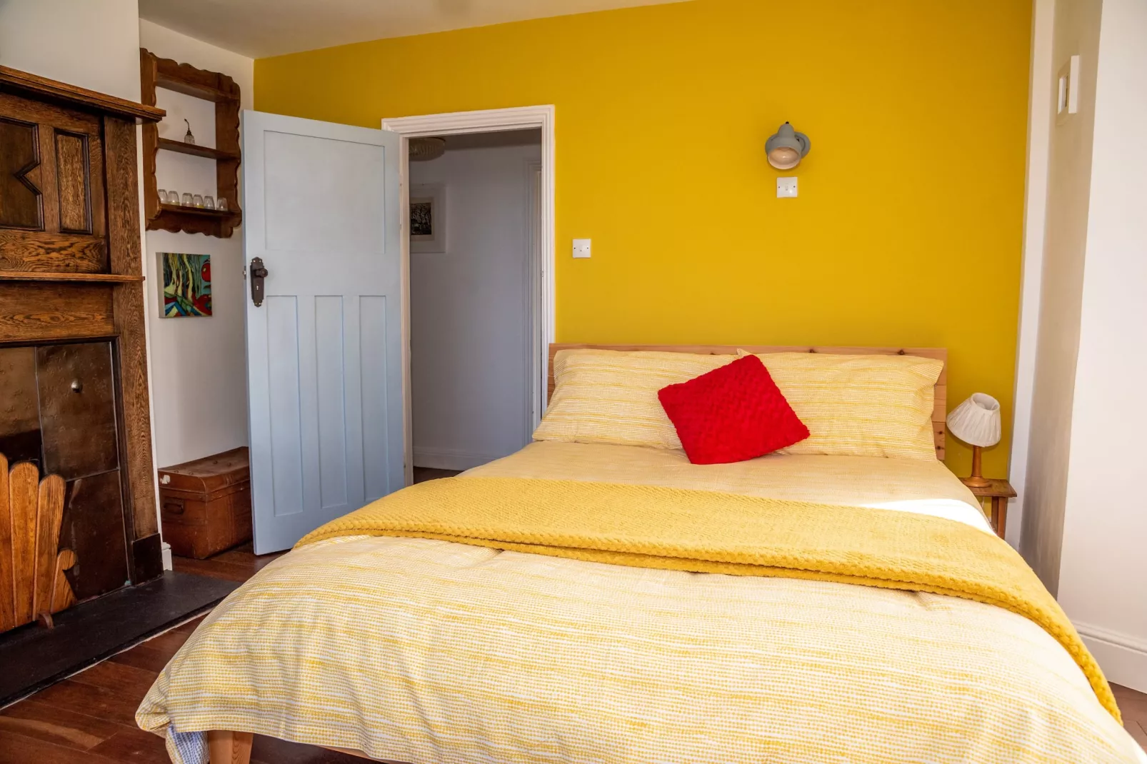 Western Watch-Bedroom