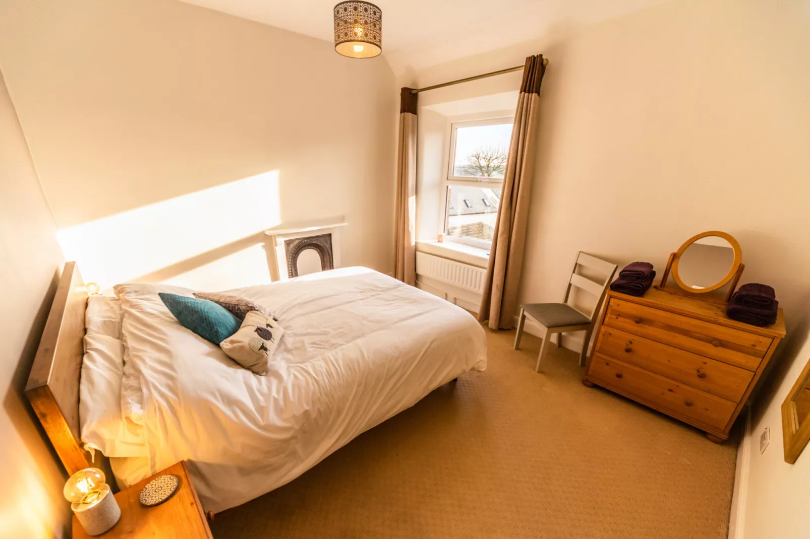 Tring-on-Tor-Bedroom