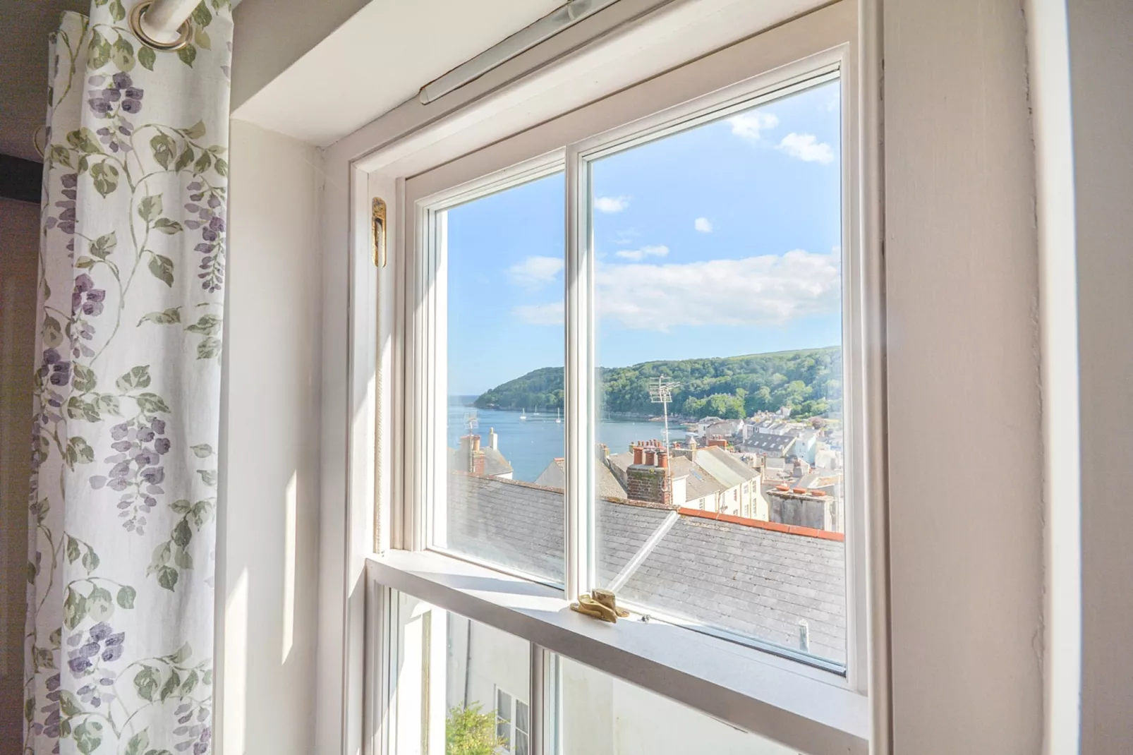Hillside, Kingsand-View summer