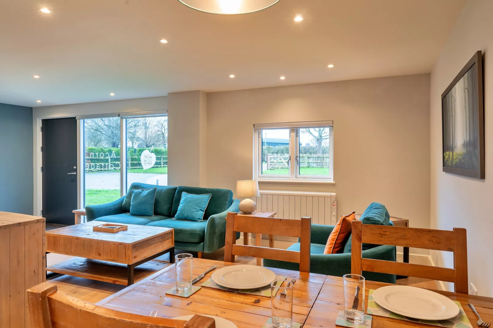 Acorn Cottage-Dining room