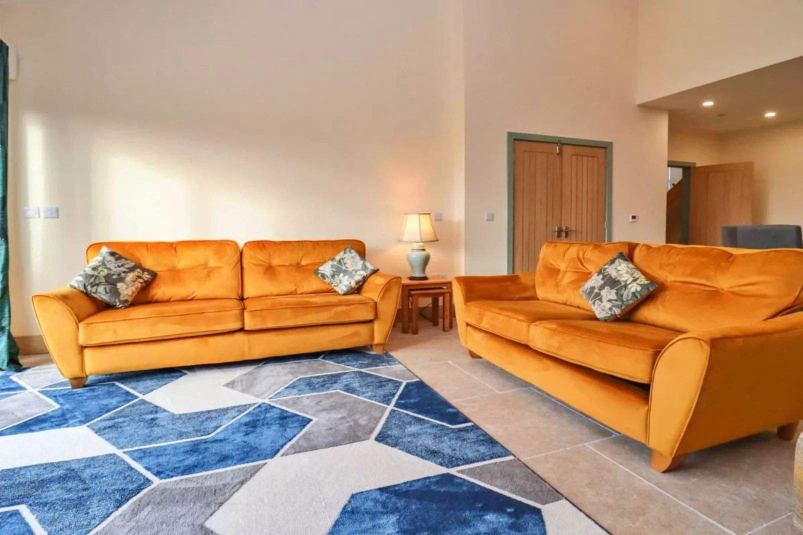 Little Rissington - Barn Four-Salon