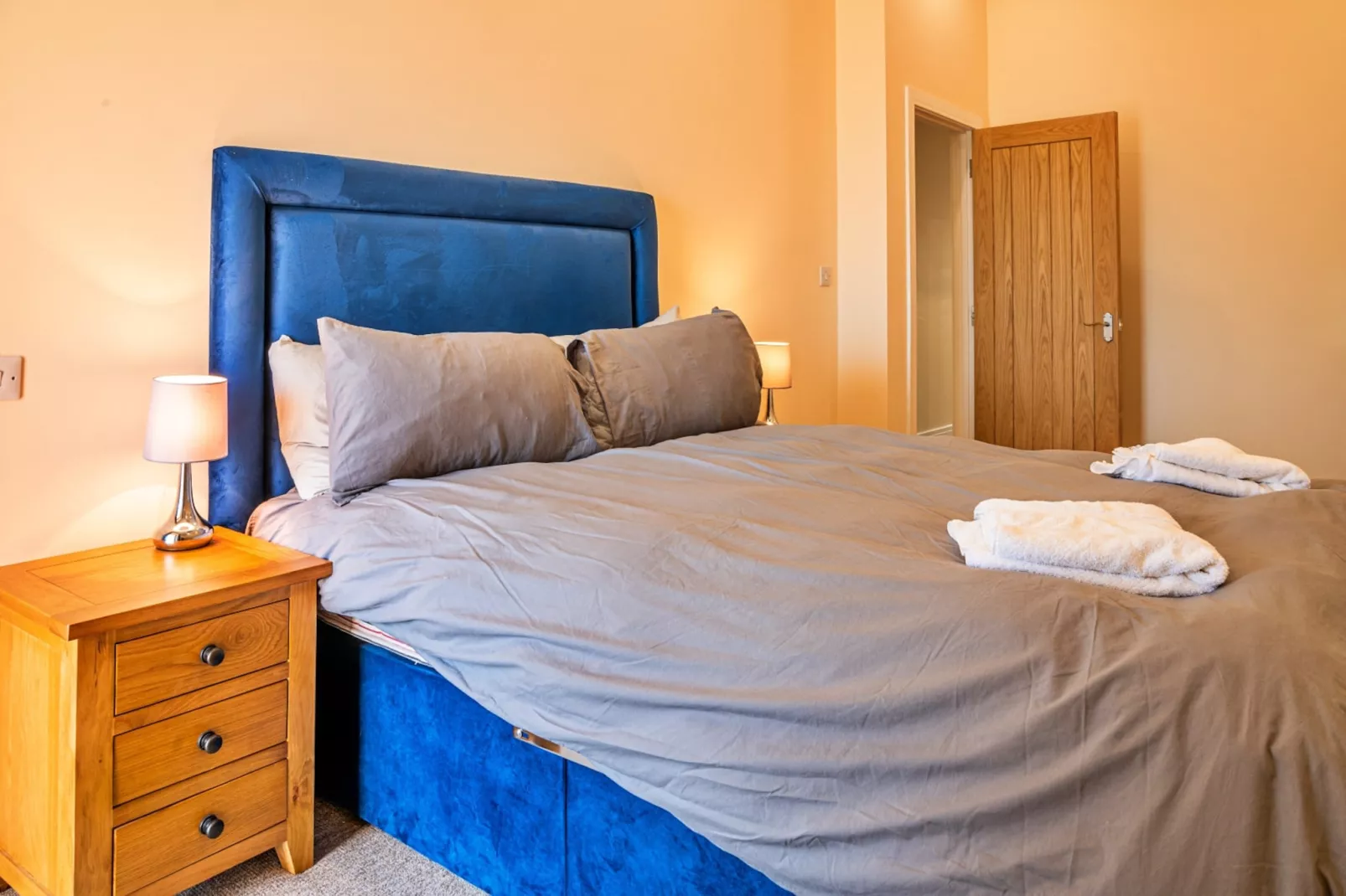 Little Rissington - Barn Six-Bedroom