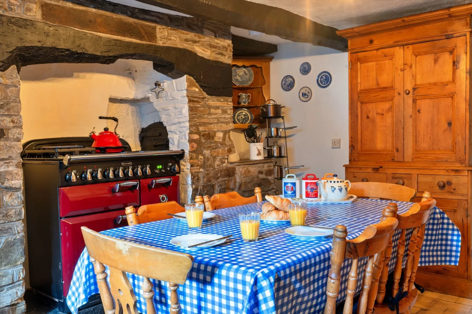 Hope Thatch-Kitchen