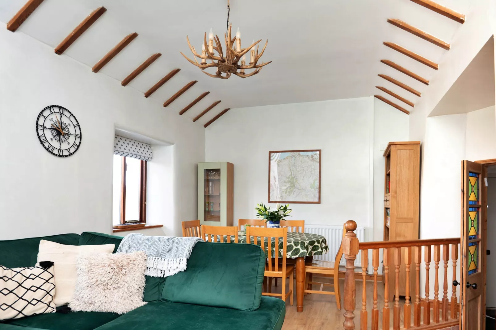 Capel Hebron-Living room