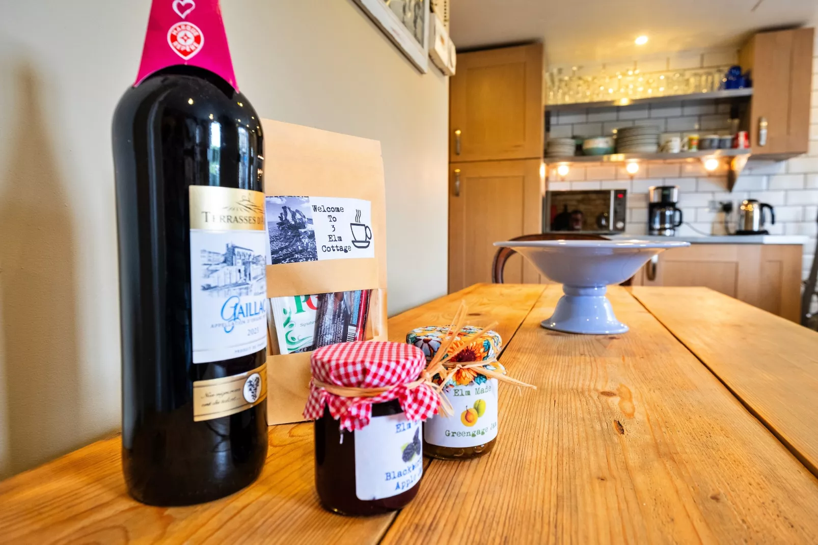 3 Elm Cottage-Kitchen