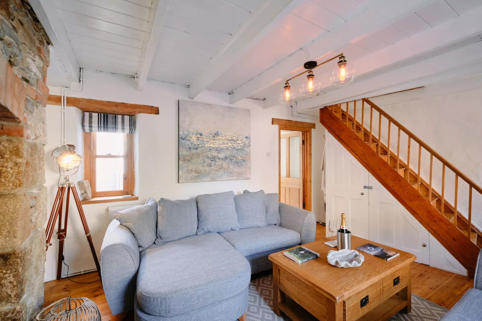 Scallop Cottage-Living room