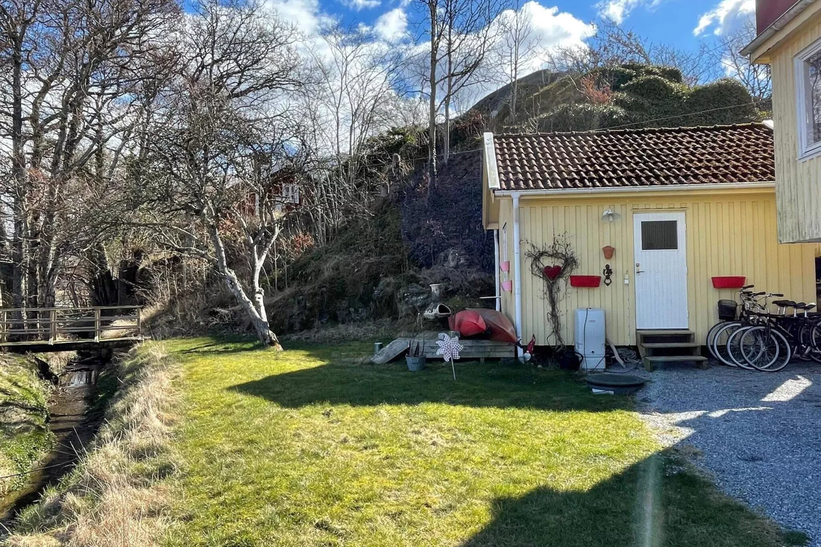 8 person holiday home in KLÖVEDAL-By Traum-Outdoor