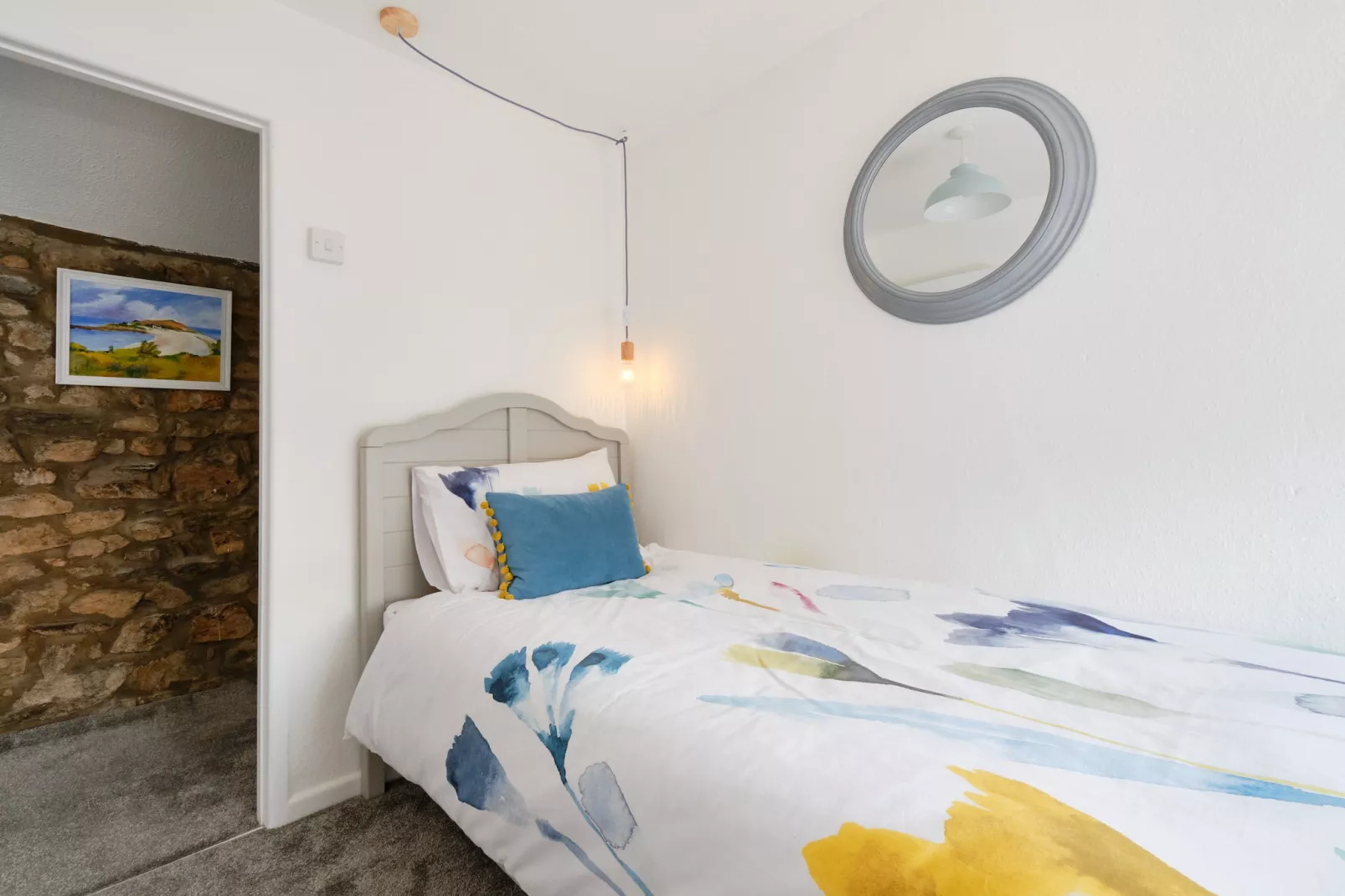 Coral Cottage-Bedroom