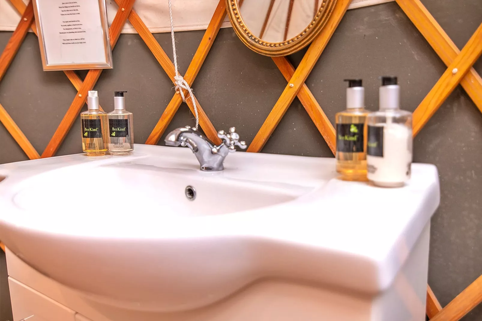 Bramble Yurt-Salle de bain