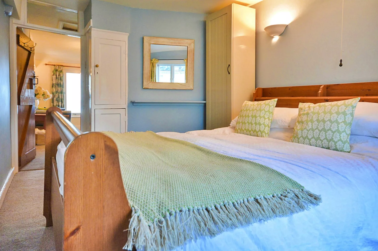 Penlee Narrows, Kingsand-Bedroom