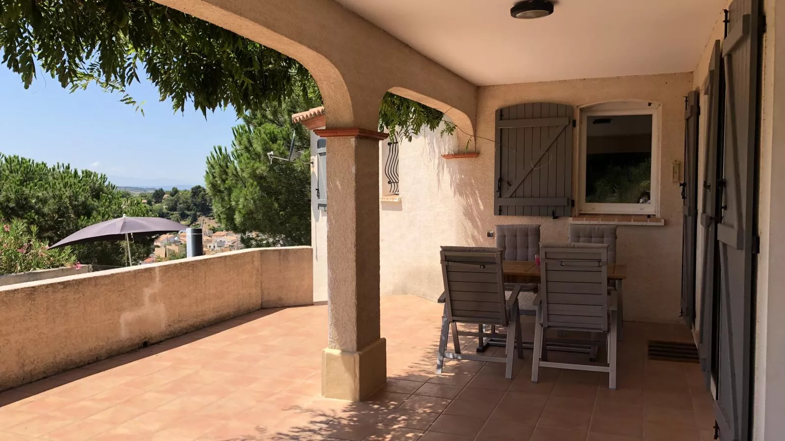 Le Palatin-Terrace balcony