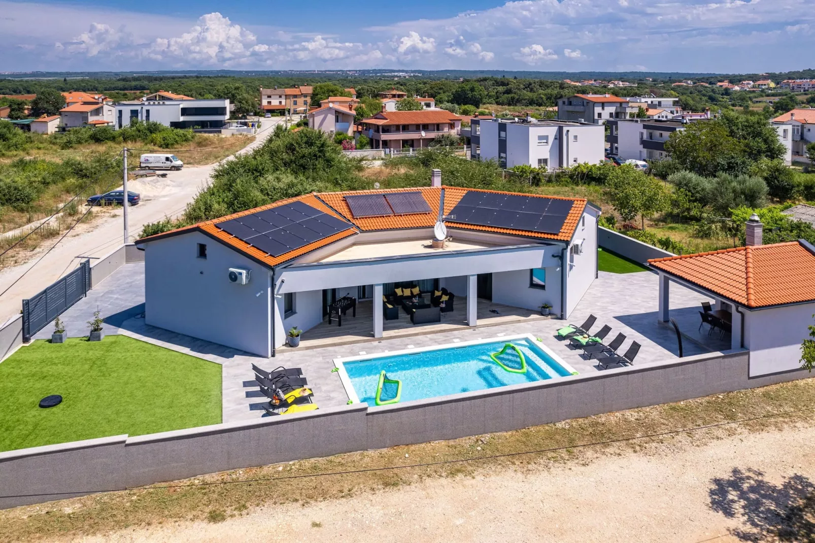 Villa Speranza with Private Illuminated Pool-Outdoor