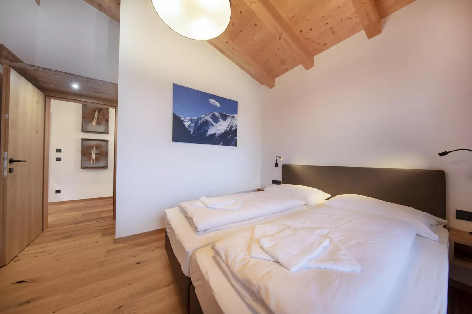 Nationalpark Chalet Kreuzspitze-Bedroom