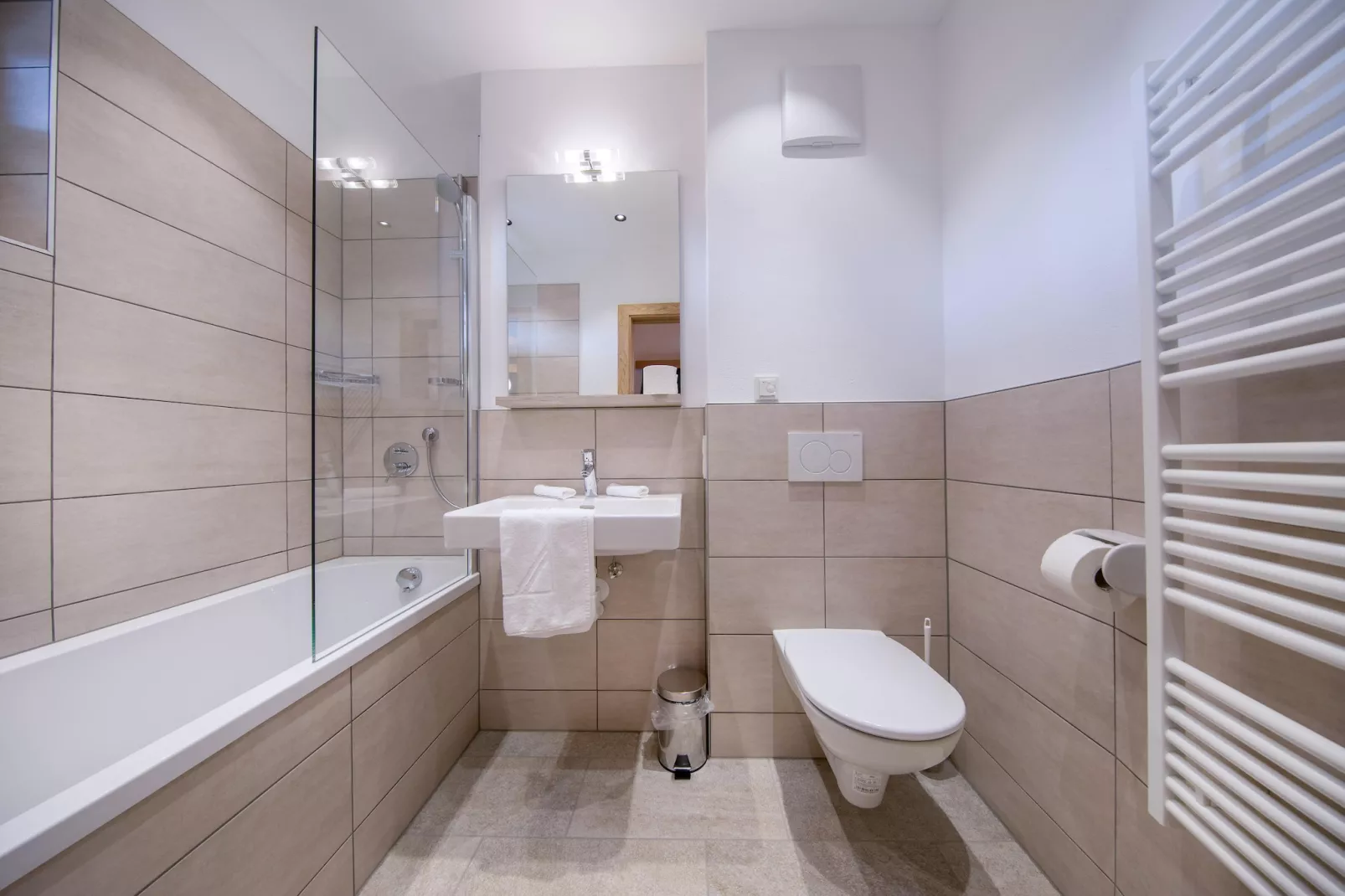 Nationalpark Chalet Quirl-Bathroom