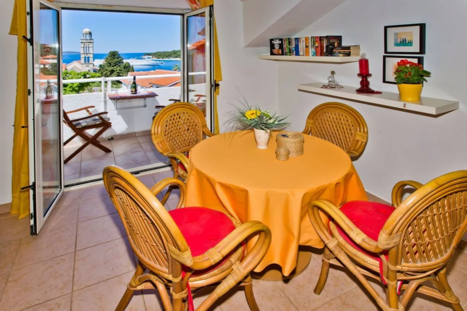 Charming and Sunny Hvar Apartments - One Bedroom Apartment with Balcony (owner 6)-Dining room