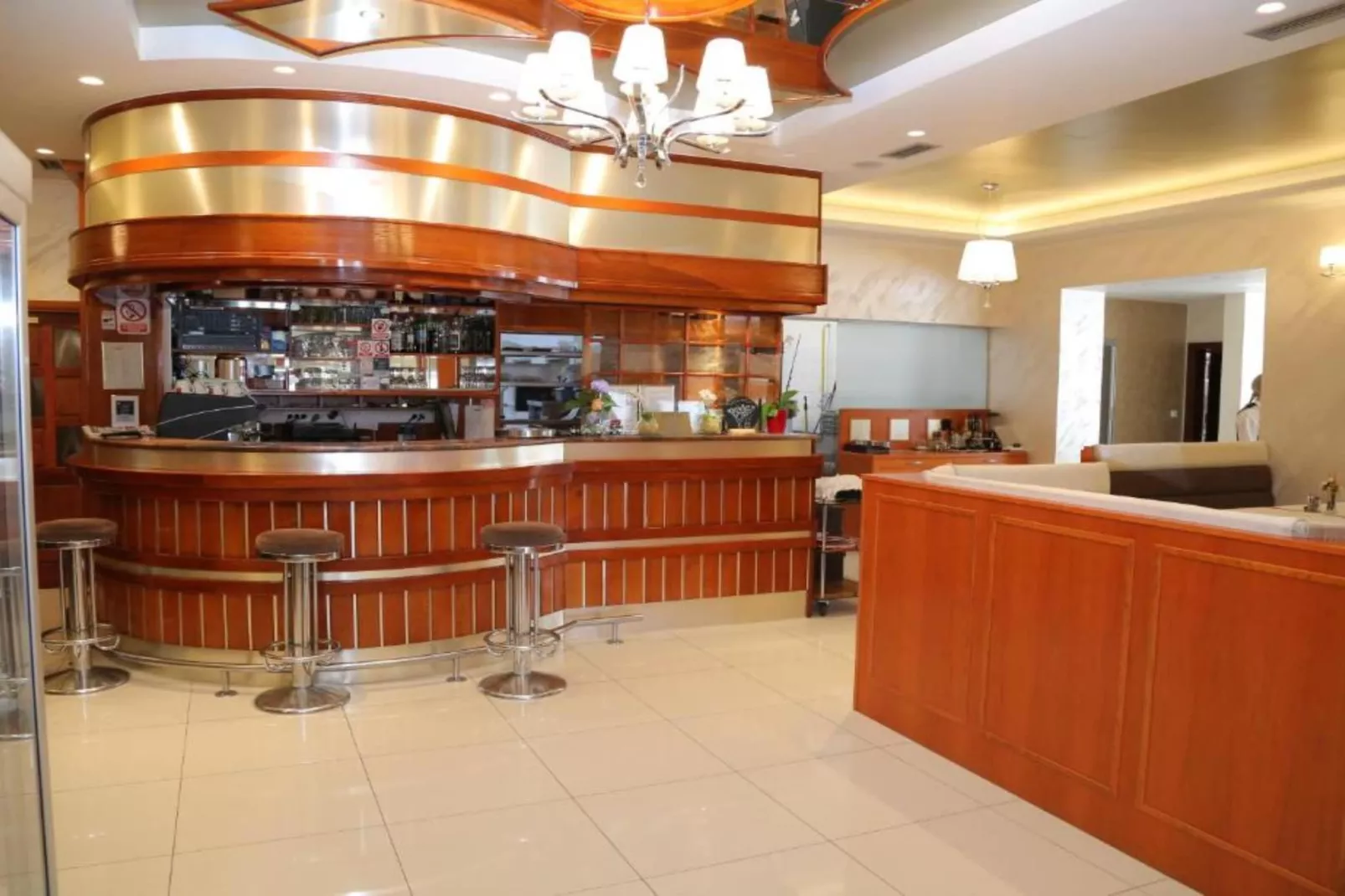Hotel Orion - Single Room with Mountain View-Einrichtungen