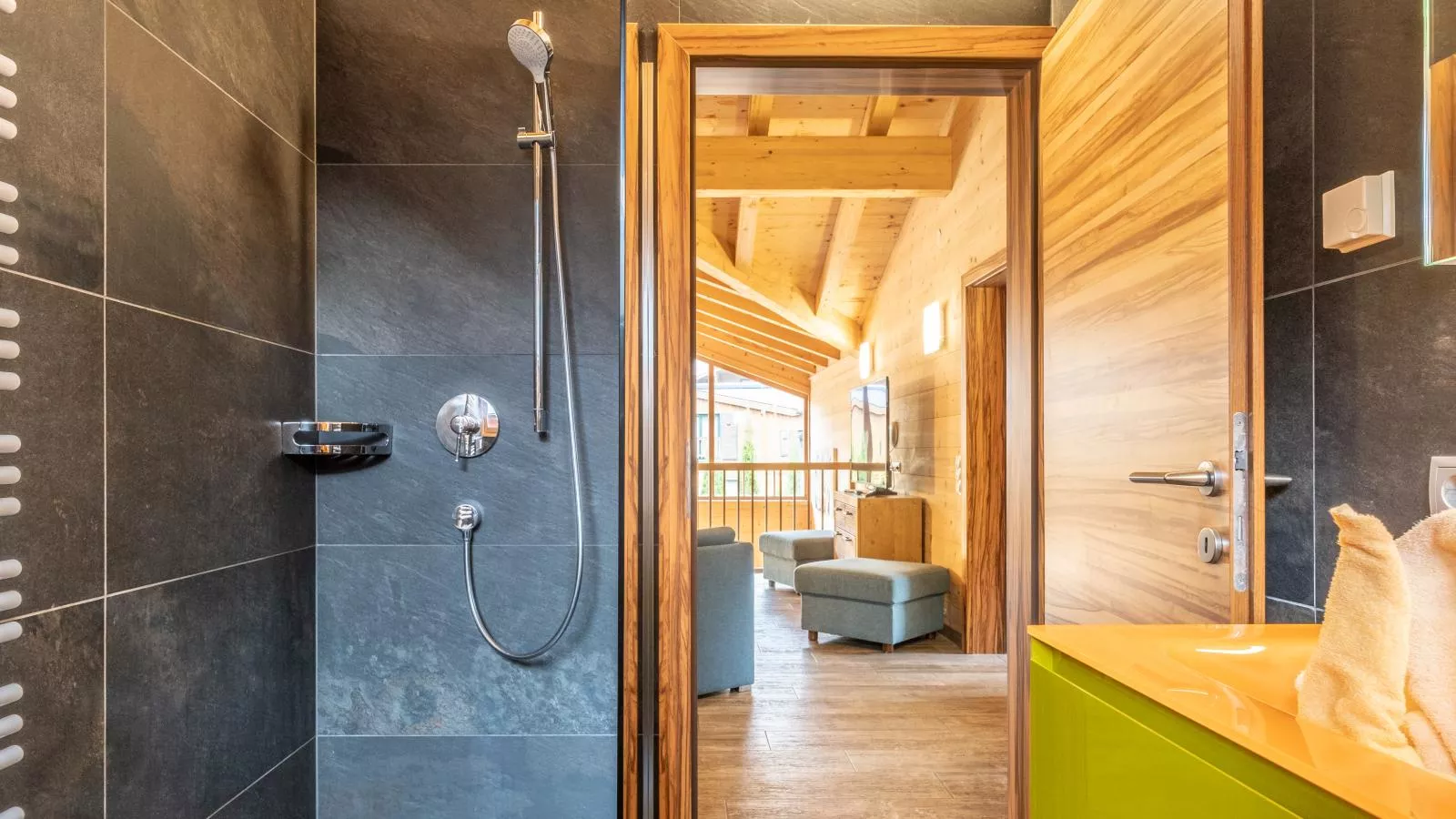 Luxury Lodge Kaprun XL-Bathroom