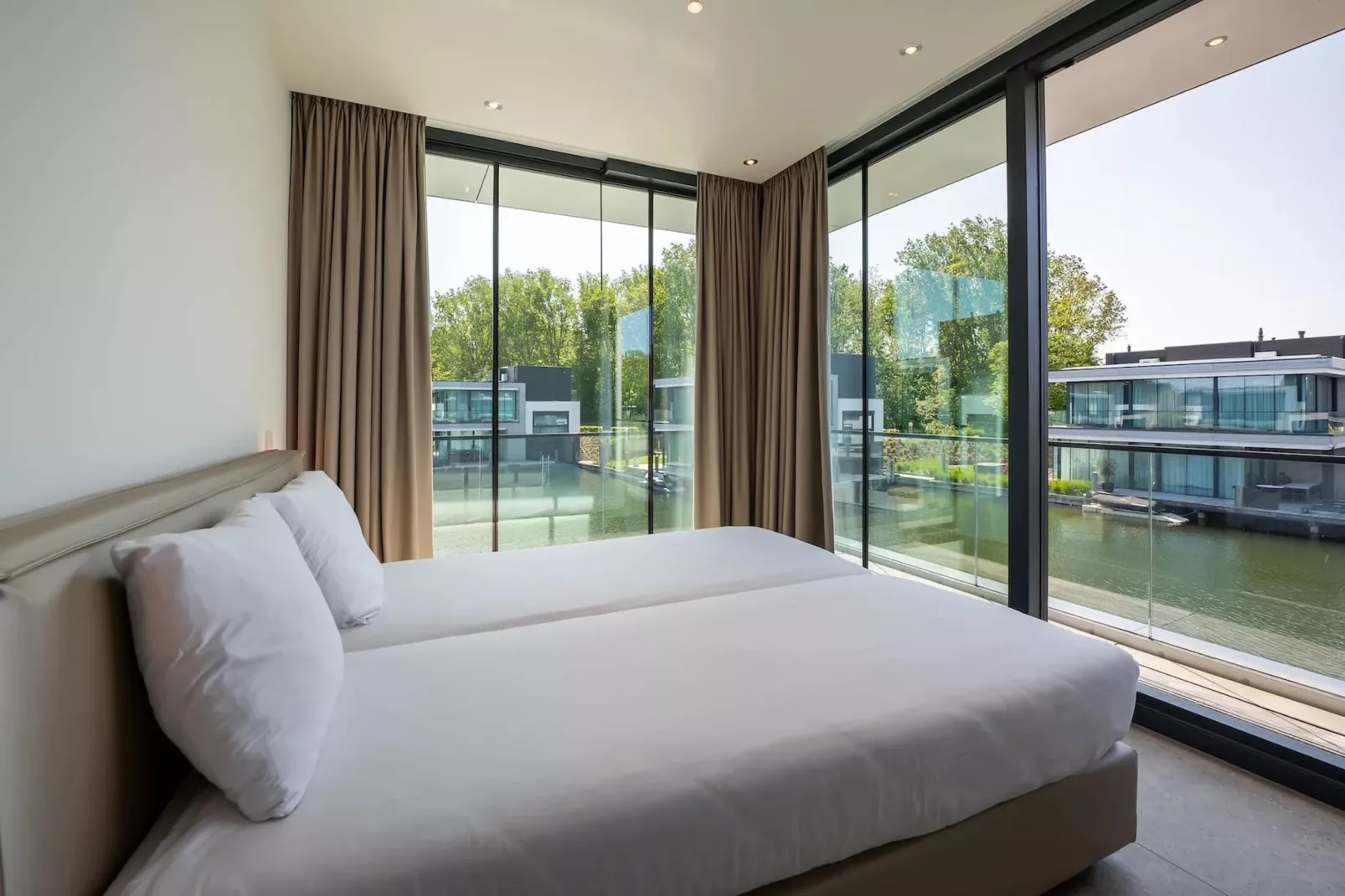 Harbour Village 5-Bedroom