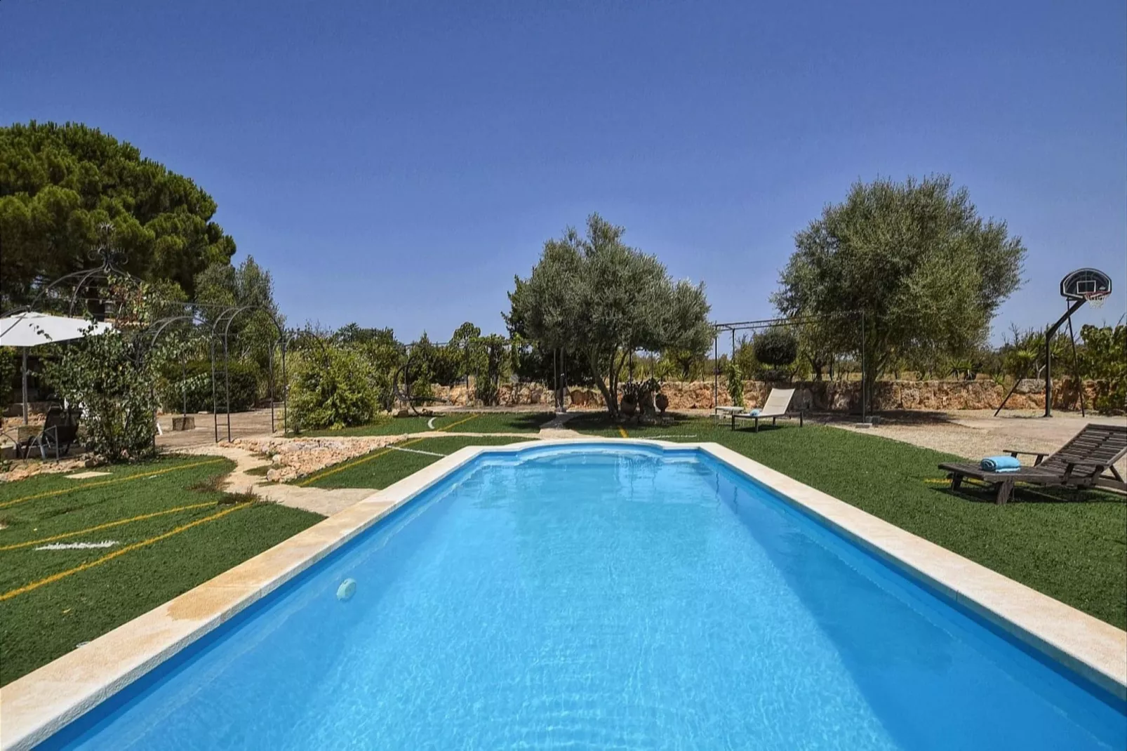 Caseta-Pool