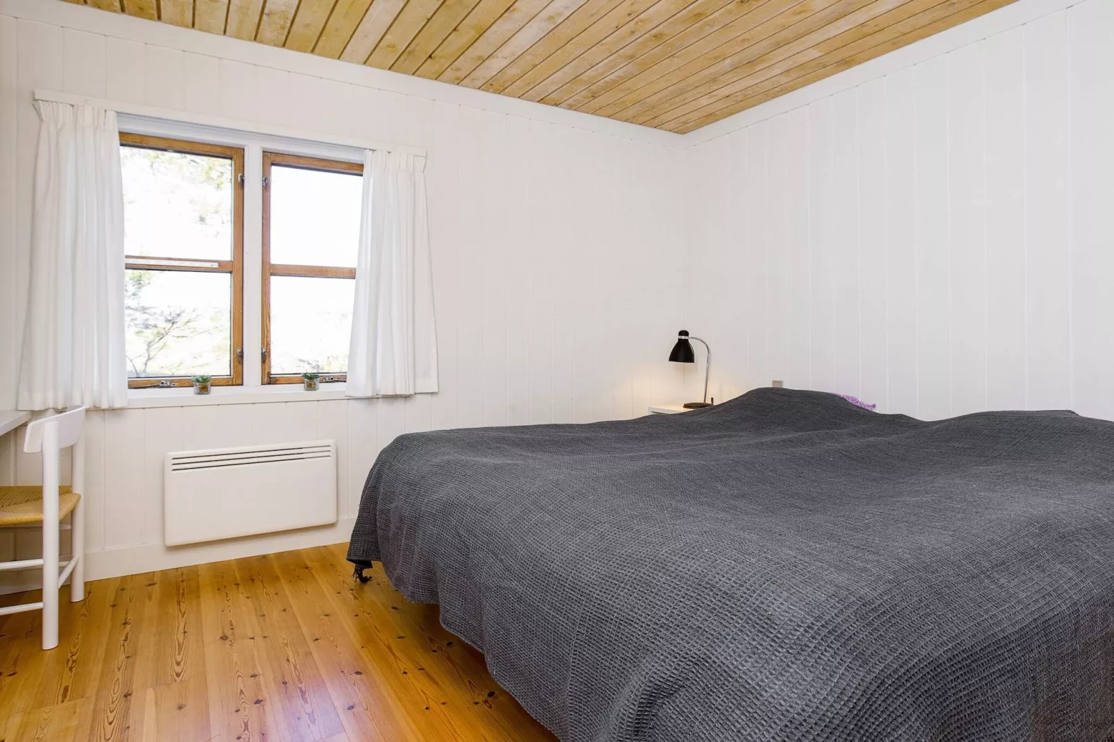 3 room,renovated-Indoor