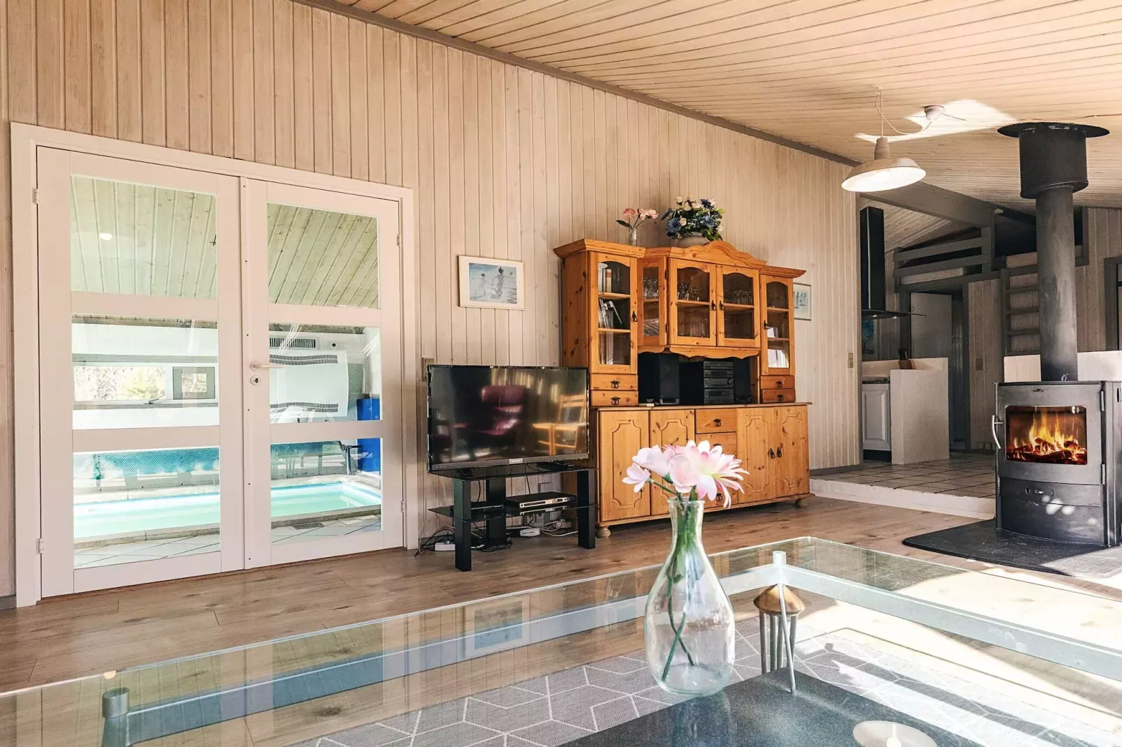 Secluded Pool Retreat - By Traum Ferienwohnungen-Indoor