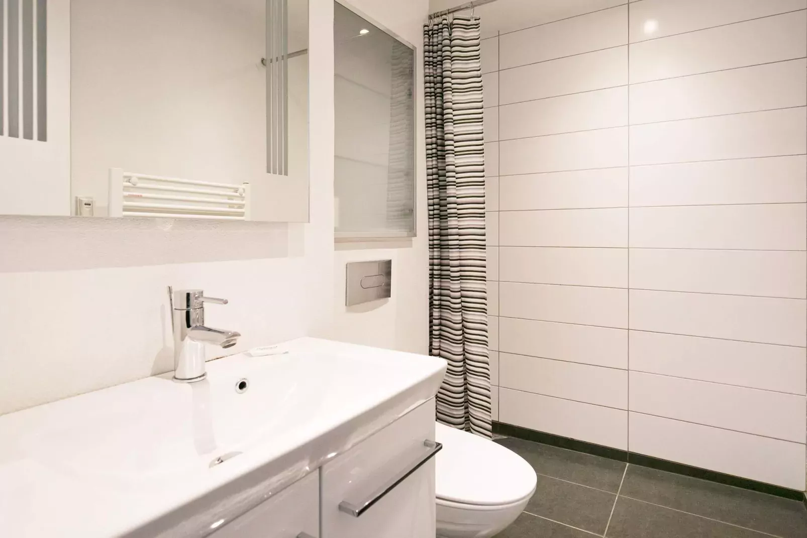 2 room w/seaview-Intérieur
