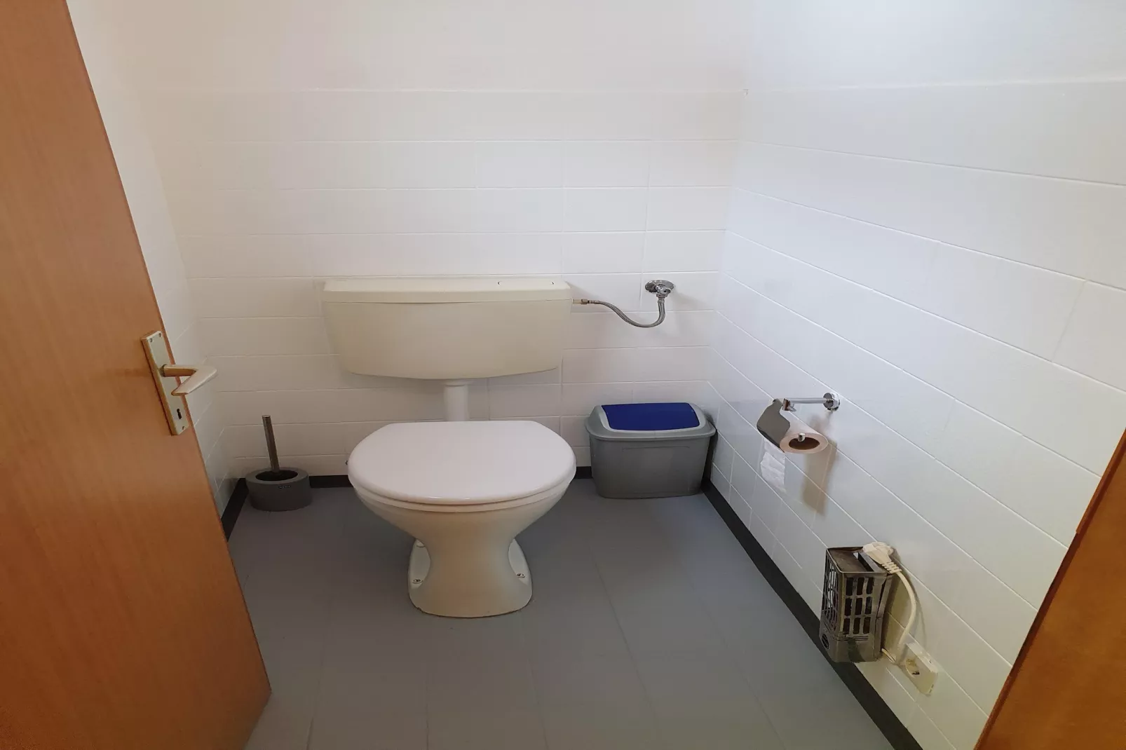 Haus Ella-Bathroom