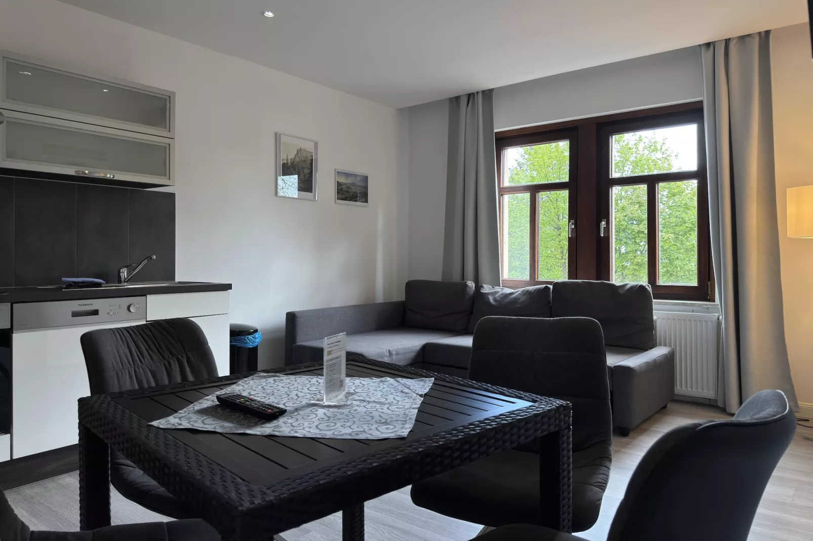 Apartment im alten Bahnhof-Living room