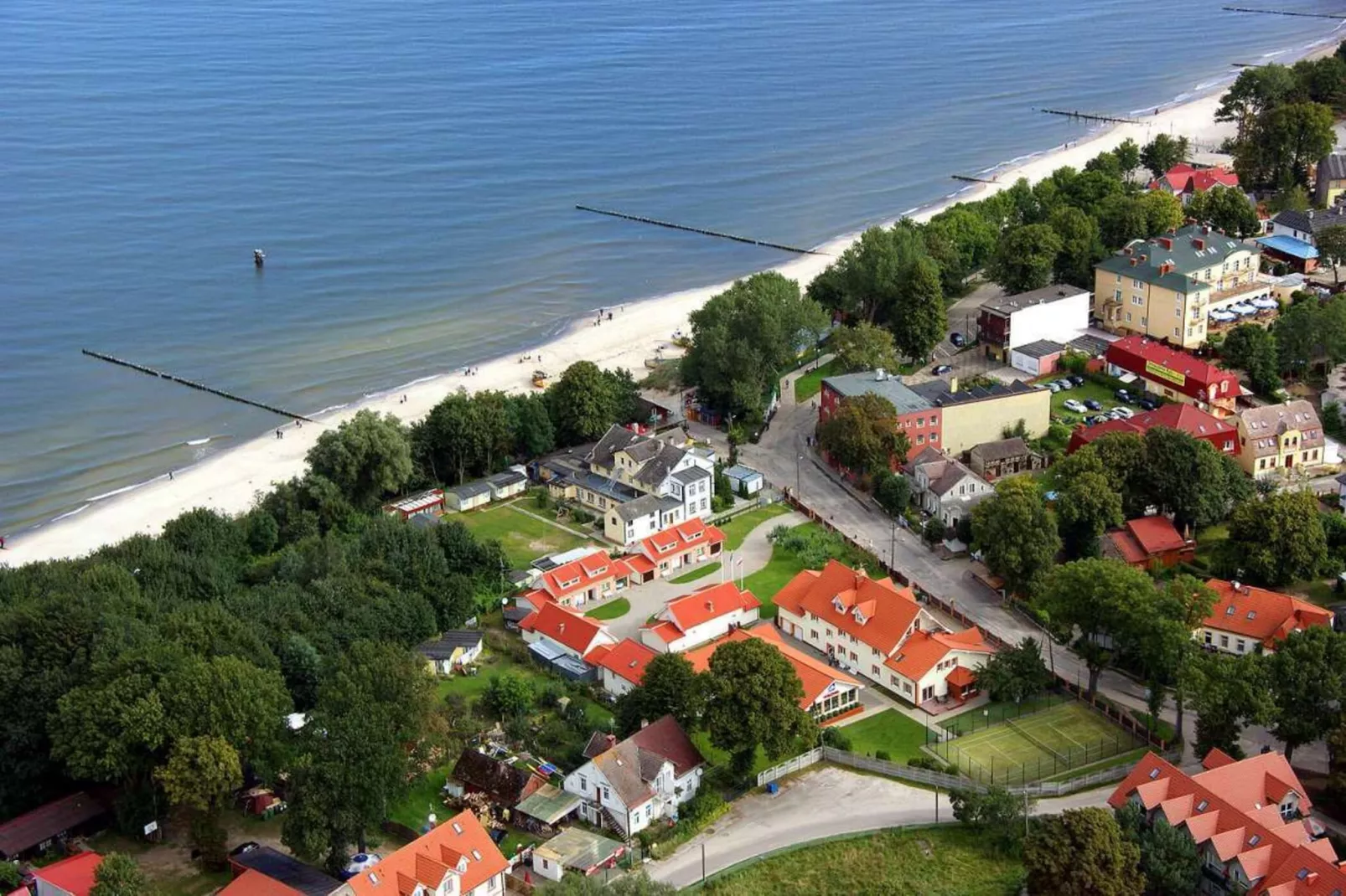 Domki wakacyjne 35 m2 dla 3 osób Rewal-Areas summer 5km