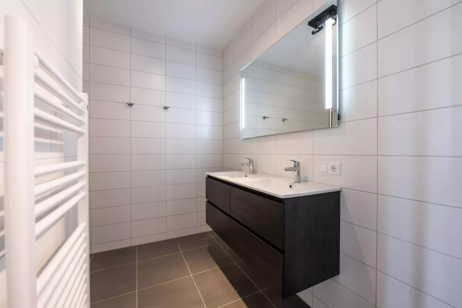 Harbour Loft 1E Résidence Marina havenzicht-Bathroom