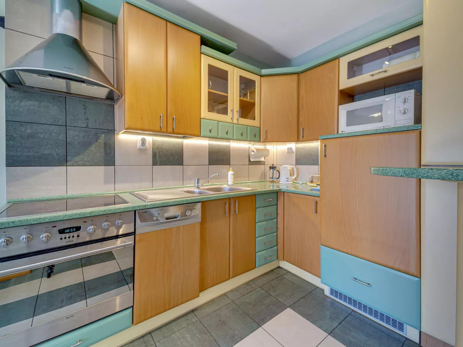 Czarodziejska-Inside