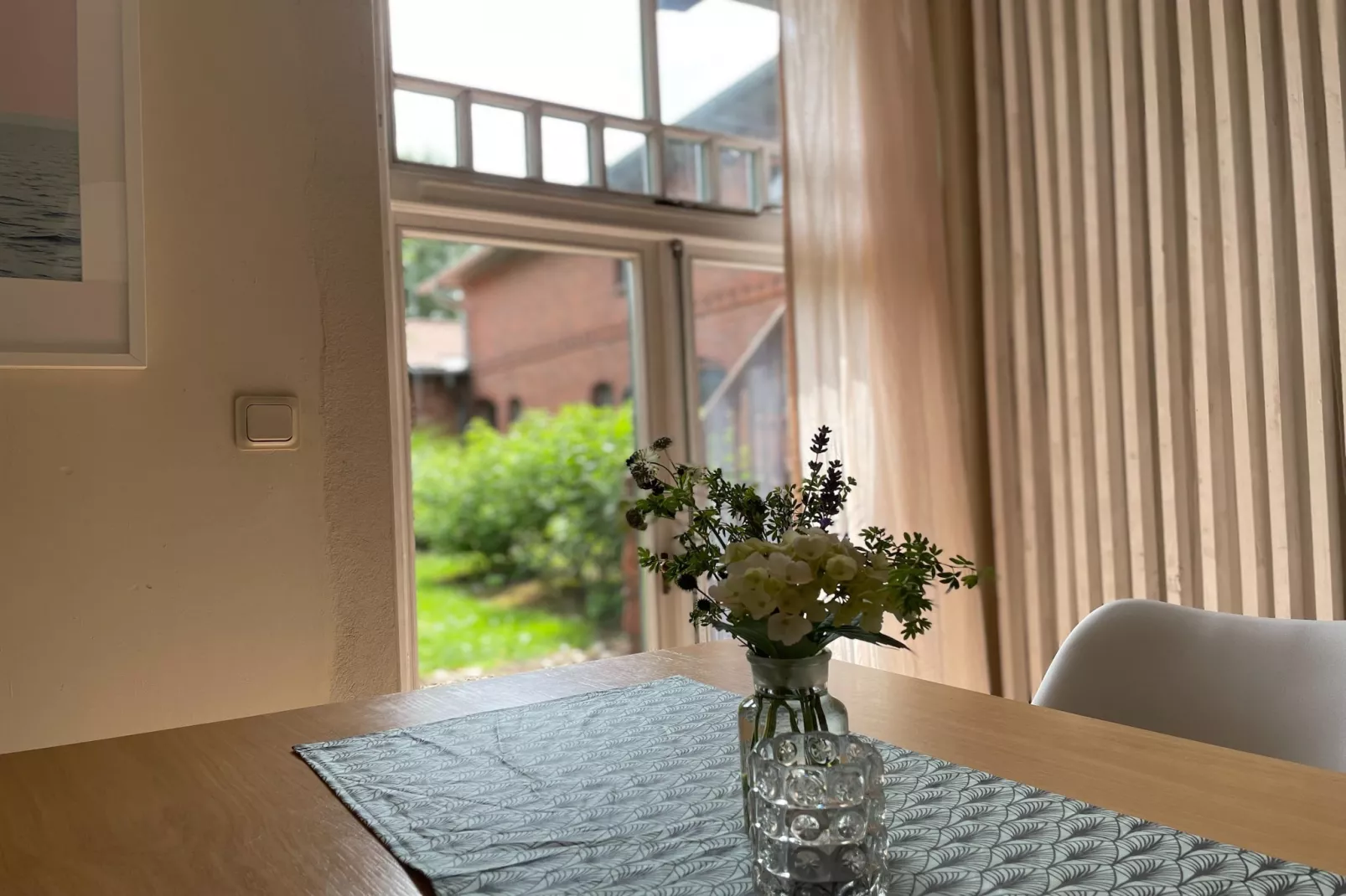 Die Hofwohnung 1-Dining room