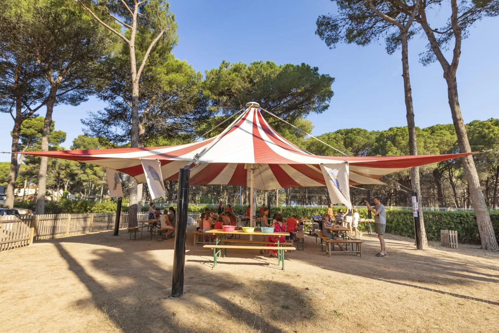 CAMPING INTERPALS- Bungalow Sa Riera-Facilities