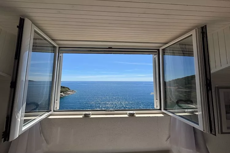 Indy's Beach Apartments -Two Bedroom Apartment with Balcony and Sea View-View