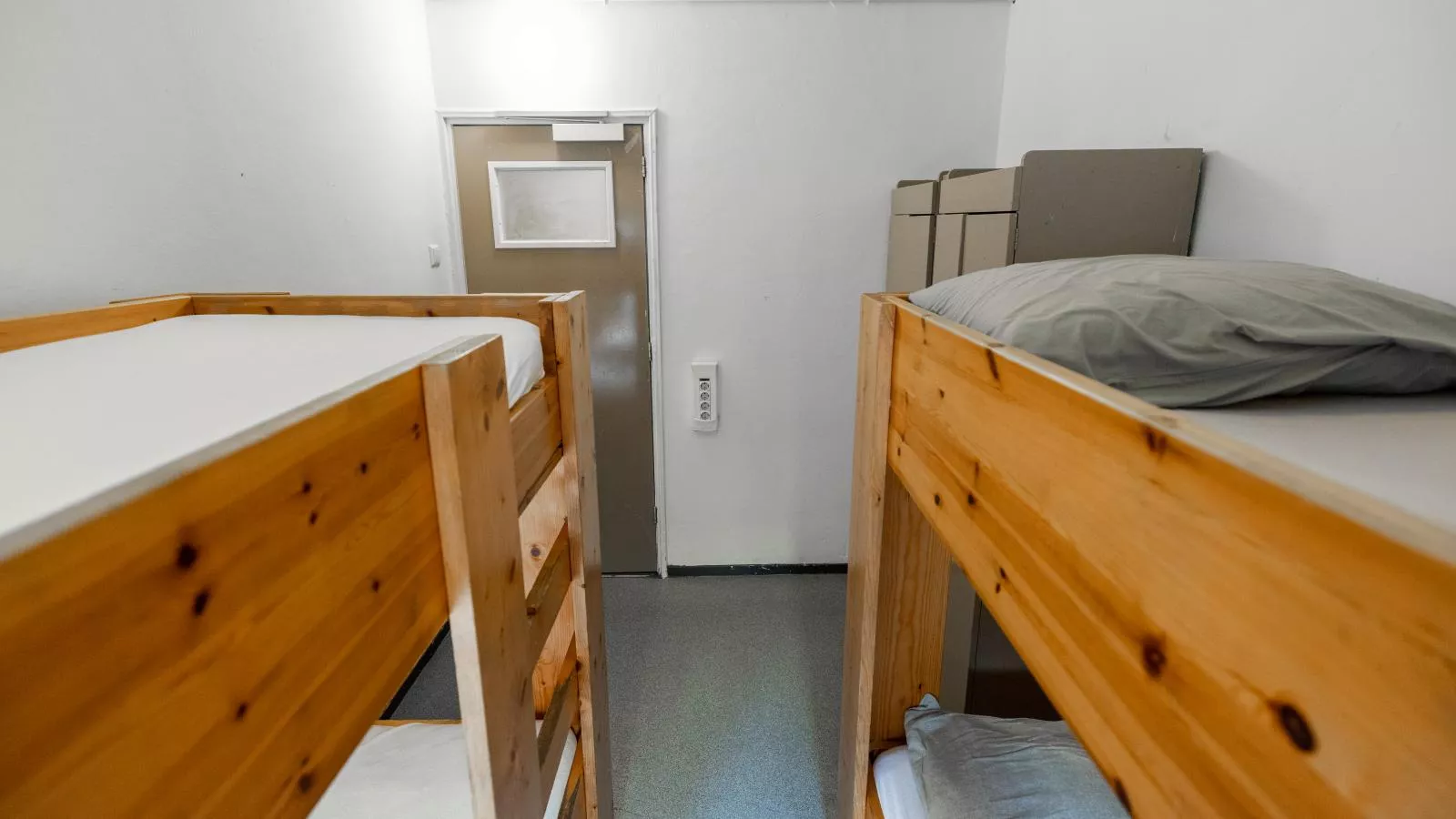 De Kaag Watersport Groepsaccommodatie - 80 pers-Bedroom