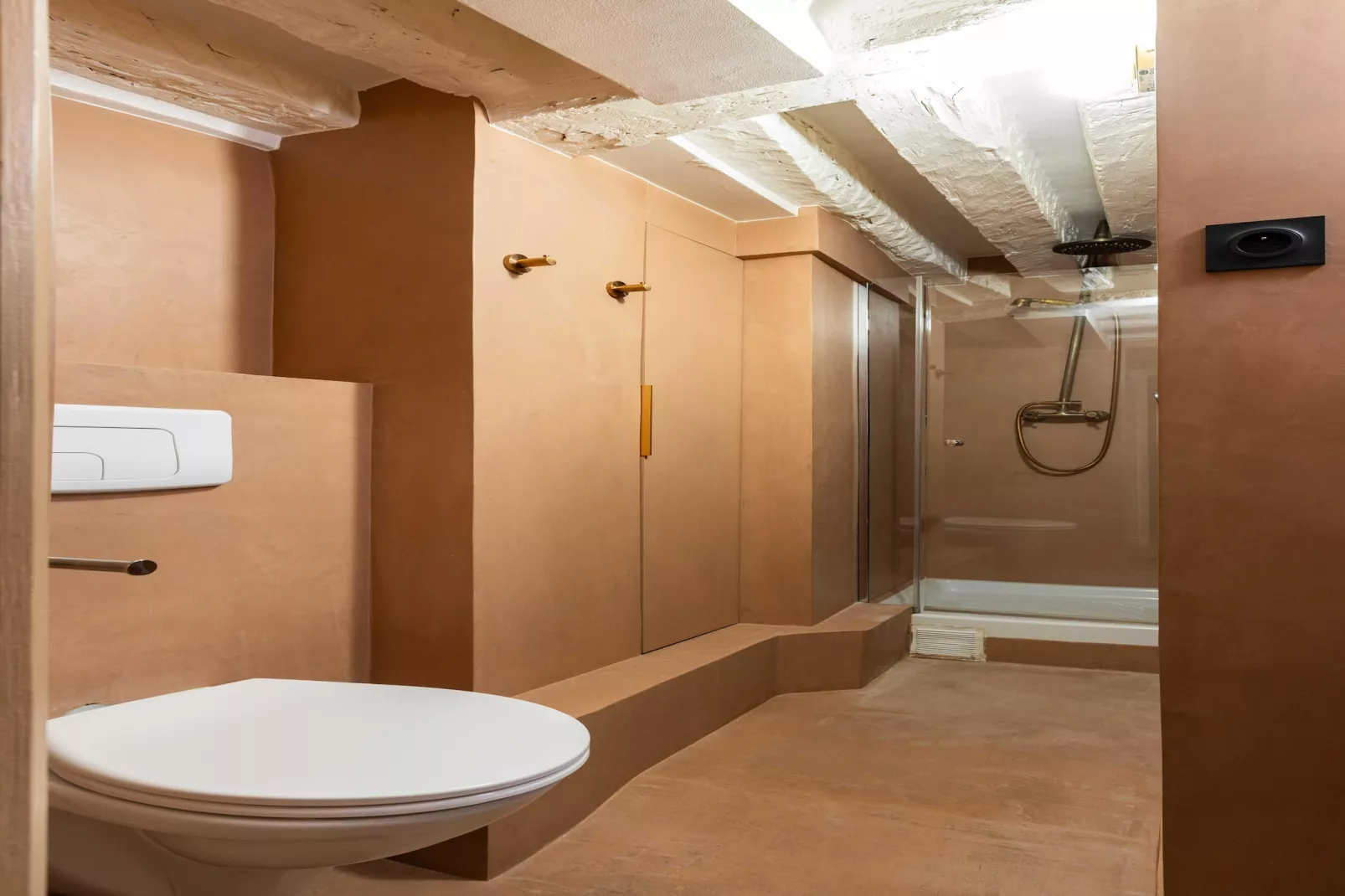 EC-14-ROUSSEAU-G-Badezimmer
