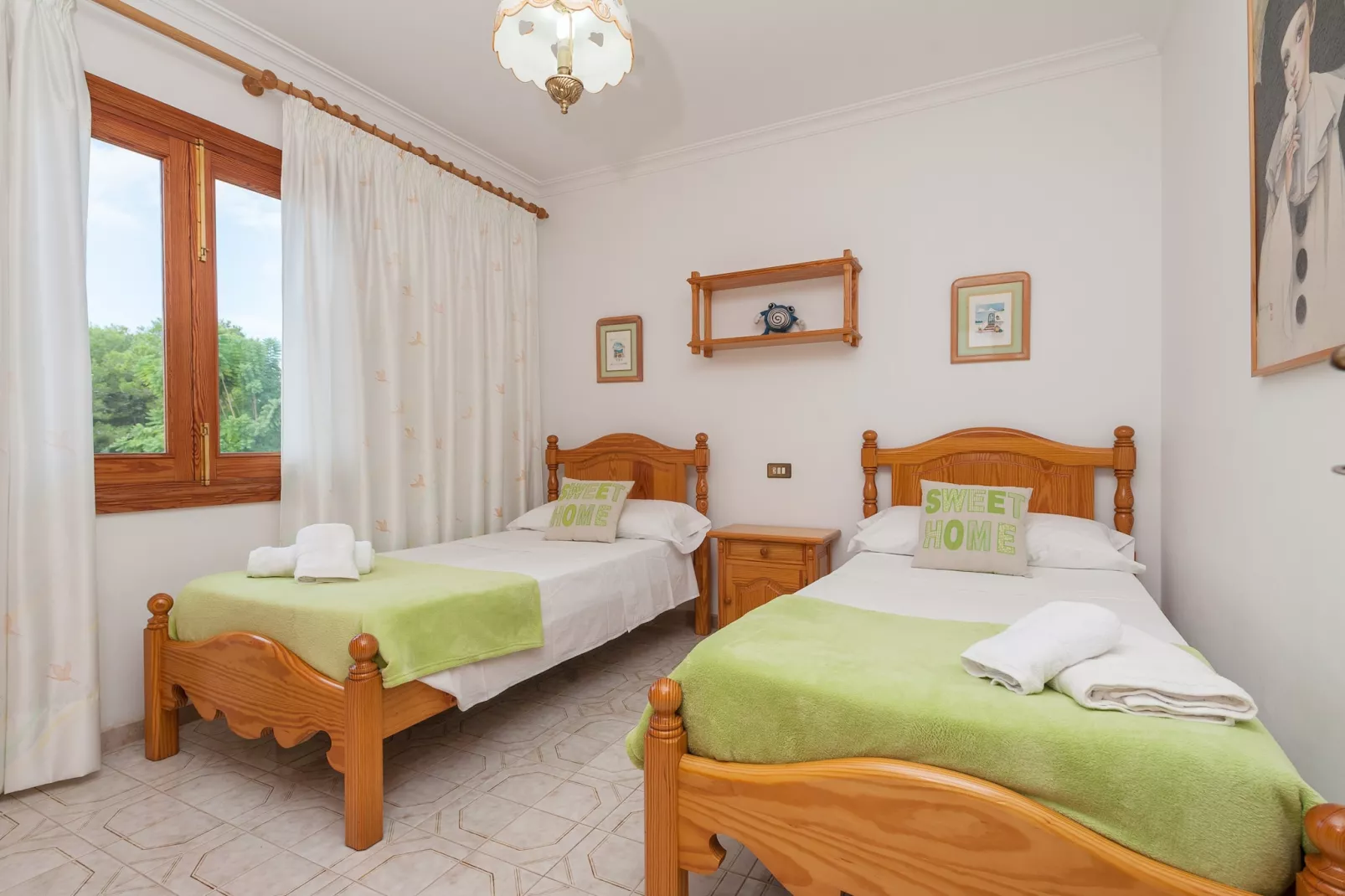 Villa Vallespir-Schlafzimmer