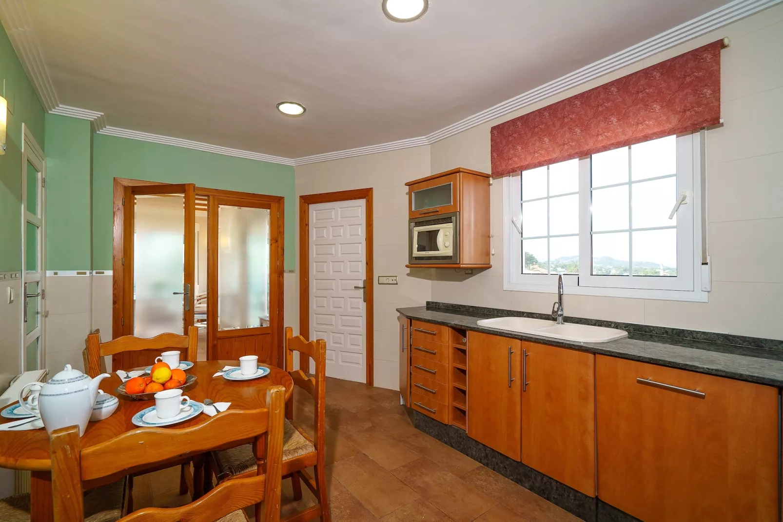 Gladiolo-Dining room