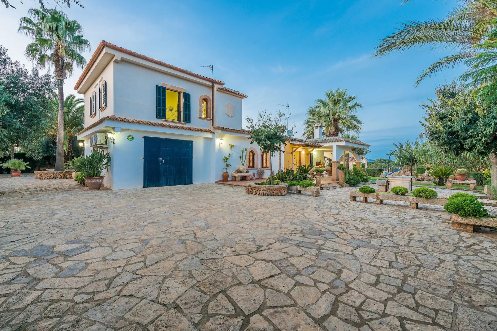 Santa Eulalia Petit-Außenbereich Sommer
