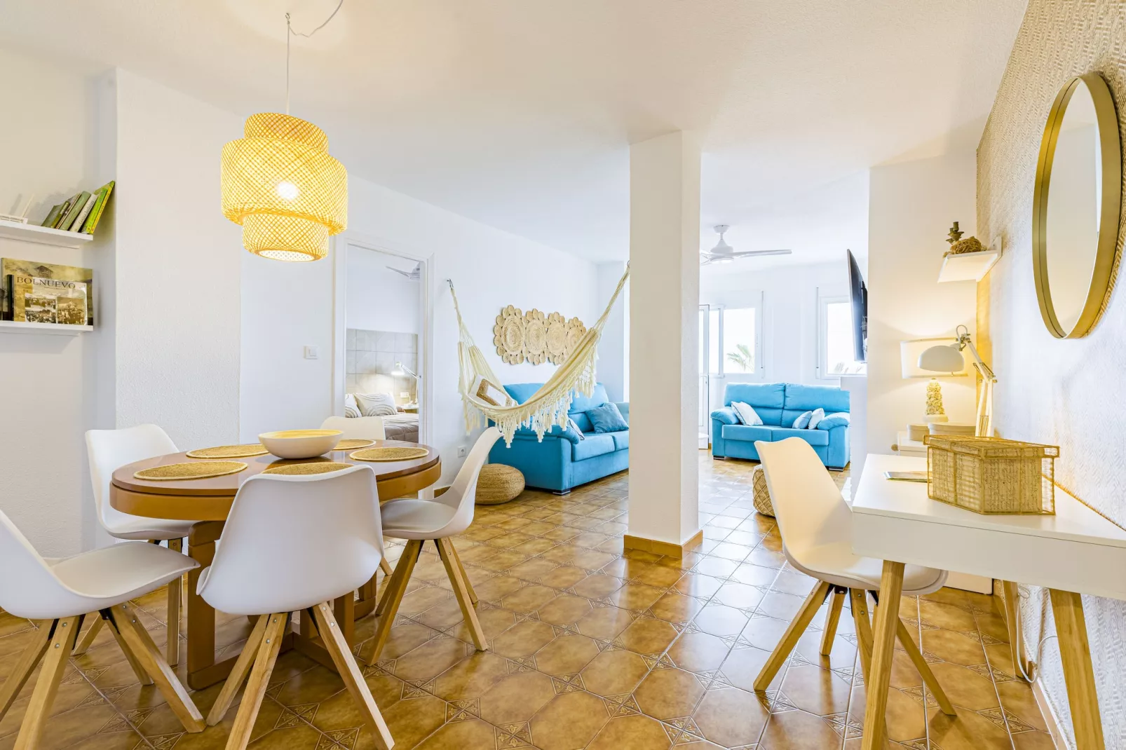 The Beach (villa Mar)-Dining room