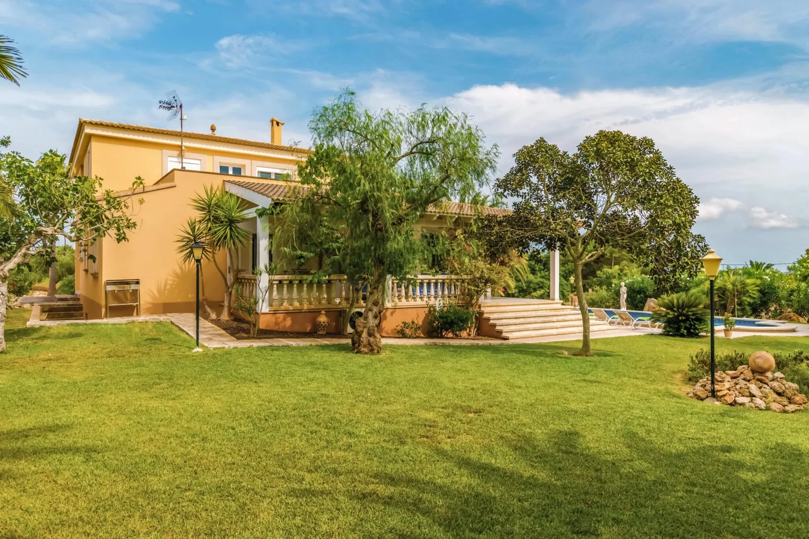 Casa Bonita (ses Salines)-Außenbereich Sommer