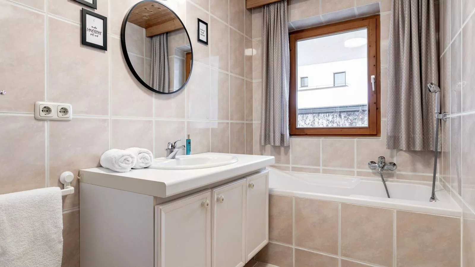 An der Ache XL-Bathroom