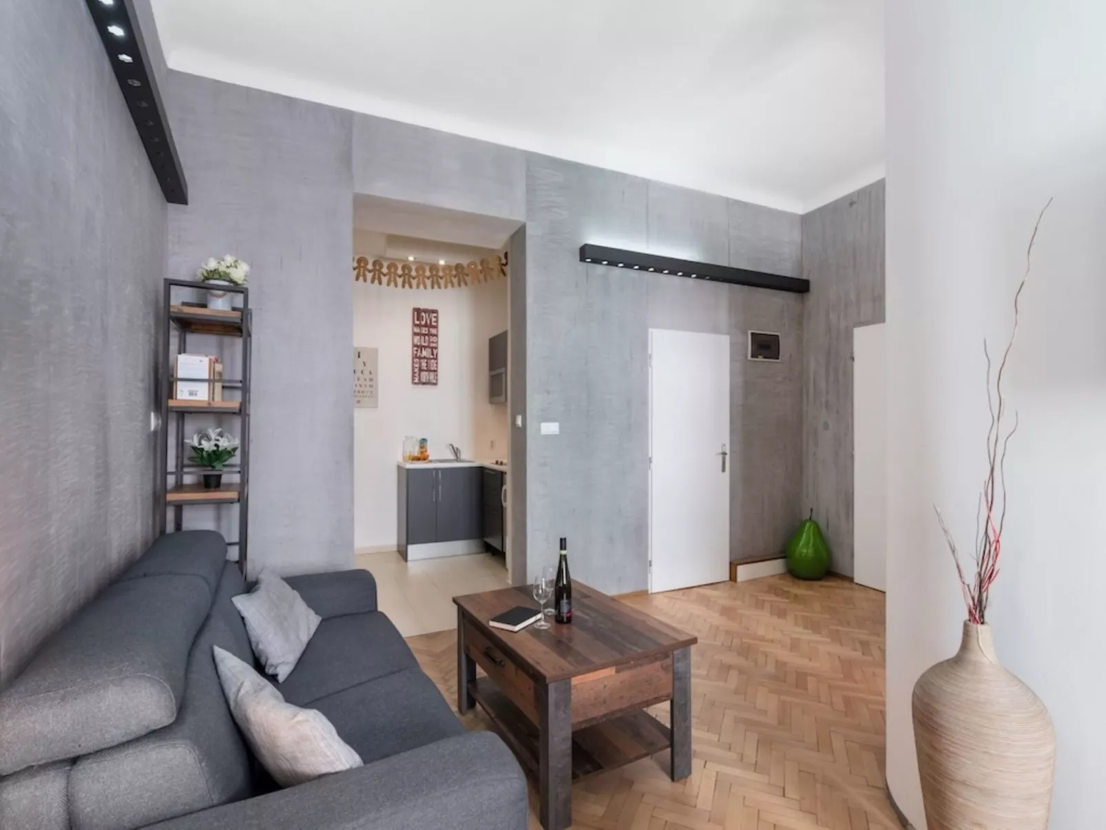 Golden Stage Nook-Drinnen