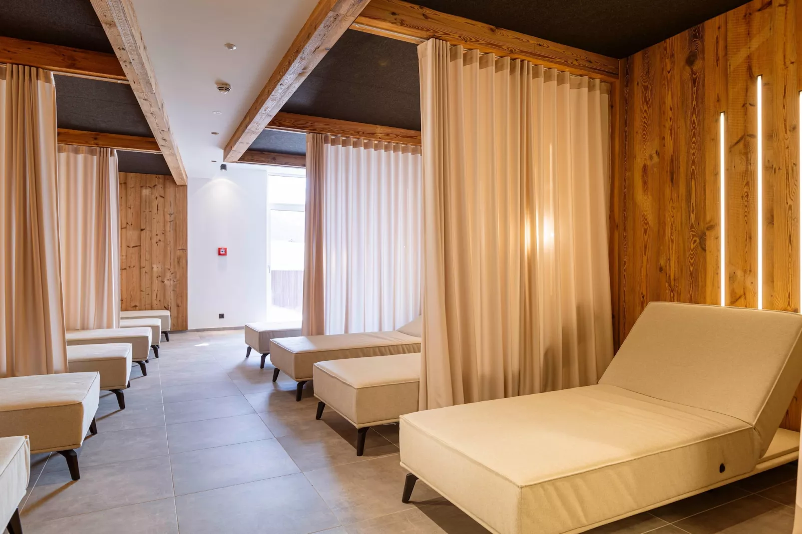 Fiss Suites 1-Wellness