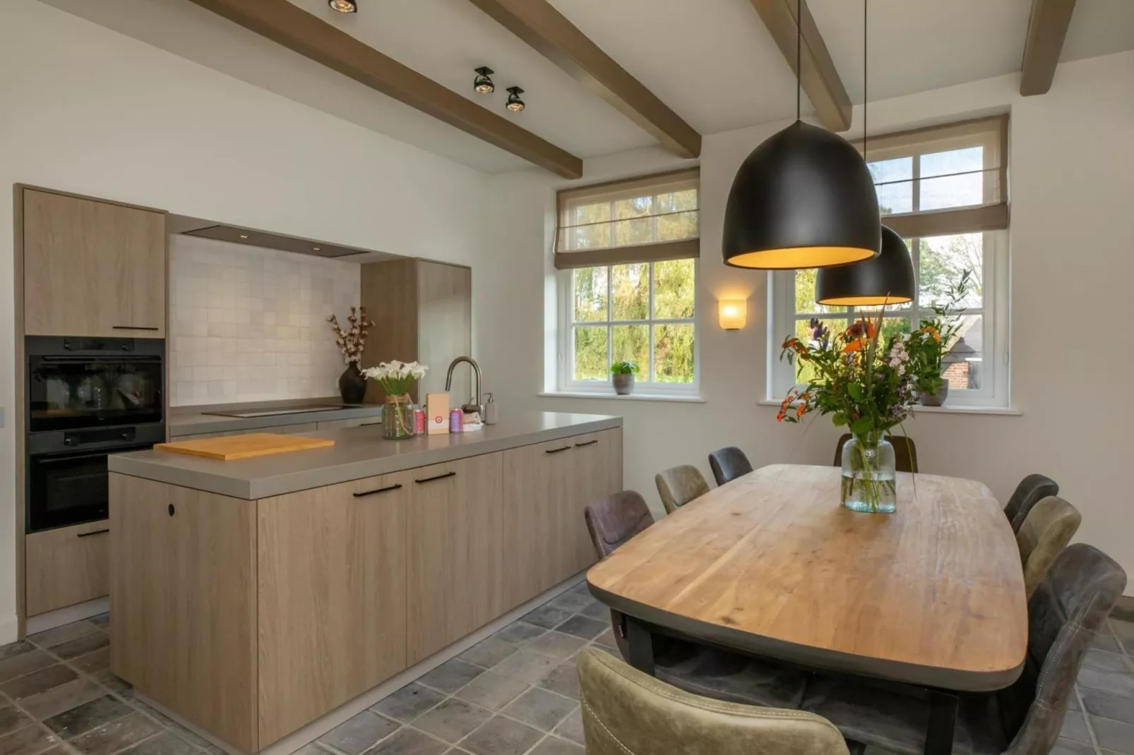 Vakantiehuis 'Boerderij Molenhof' - Stationsweg 5  Heinkenszand-Kitchen